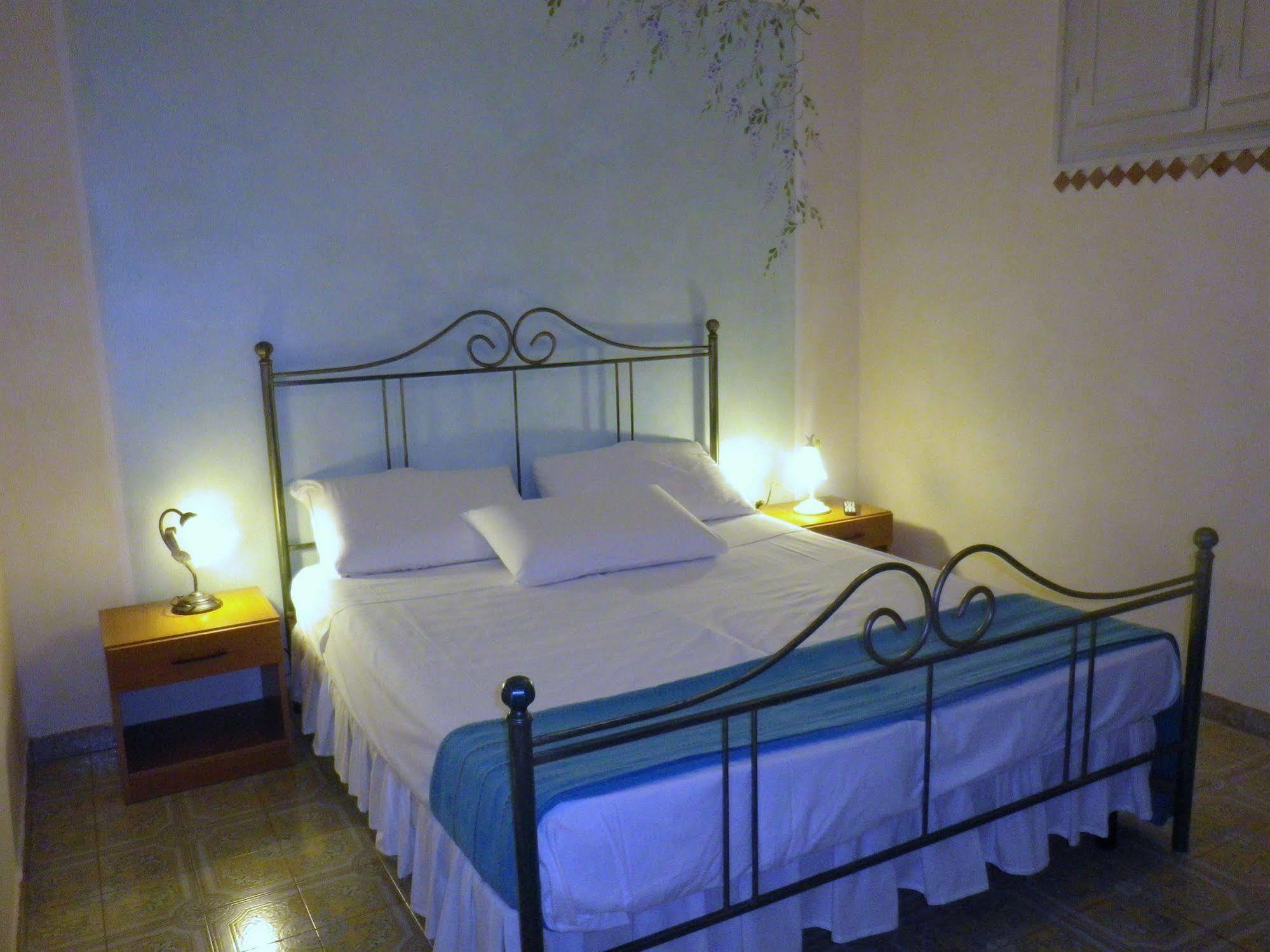 Elisart Guest House Alghero Exterior foto