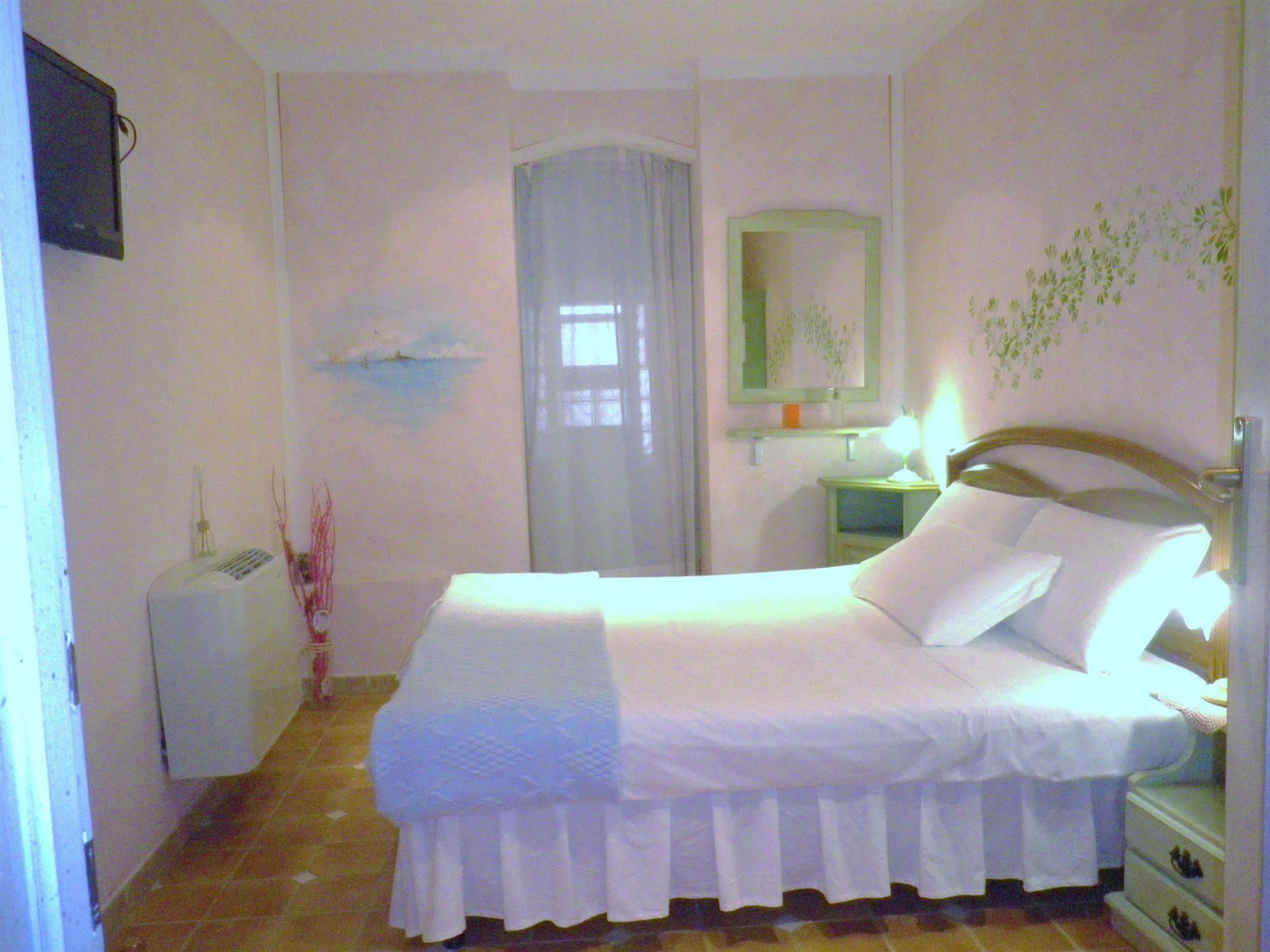 Elisart Guest House Alghero Exterior foto