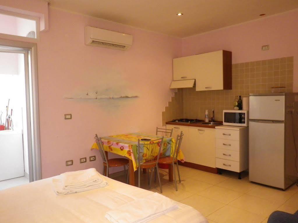Elisart Guest House Alghero Exterior foto